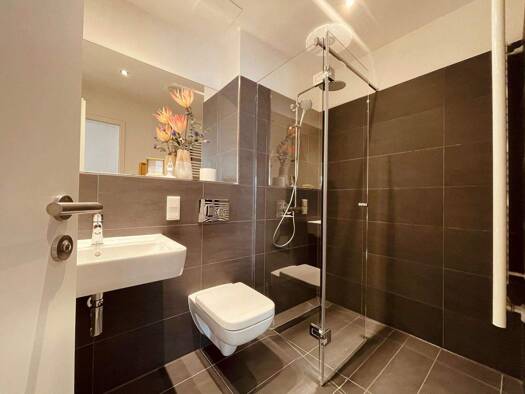 Wohnung zur Miete 934 € 2 Zimmer 66,7 m² 1. Geschoss frei ab 01.03.2026 Arndtstr. 17 Südvorstadt Leipzig 04275