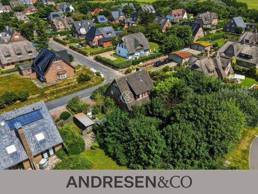 Einfamilienhaus zum Kauf 1.595.000 € 6 Zimmer 220 m² 1.010 m² Grundstück Wenningstedt Wenningstedt-Braderup (Sylt) 25996