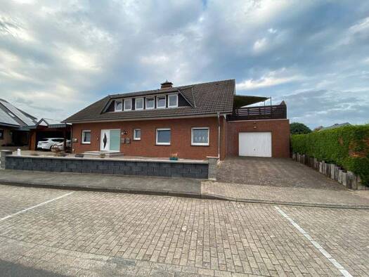 Mehrfamilienhaus zum Kauf provisionsfrei 590.000 € 11 Zimmer 365 m² 852 m² Grundstück Osterdamme Damme 49401