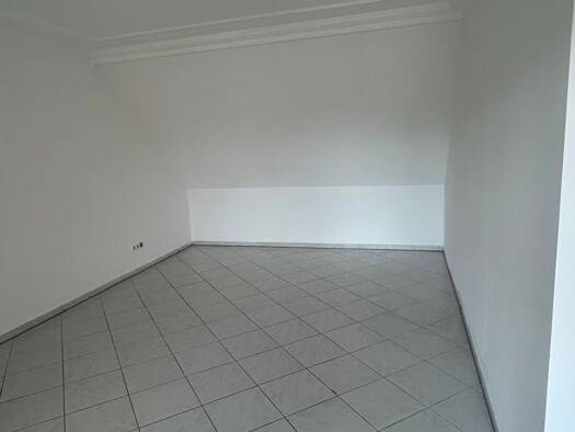 Wohnung zur Miete 650 € 2 Zimmer 60 m² Geschoss 2/3 frei ab sofort Innenstadt Mitte 33613