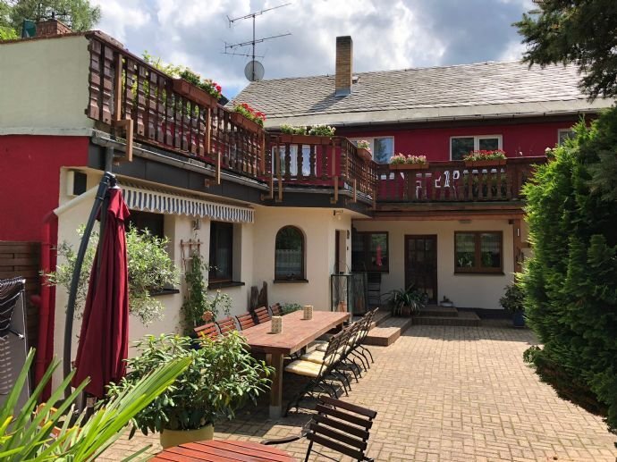 Hotel zum Kauf 8 Zimmer 402 m²<br/>Gastrofläche 2.949 m²<br/>Grundstück Wickersdorf 8 Wickersdorf Saalfeld/Saale 07318