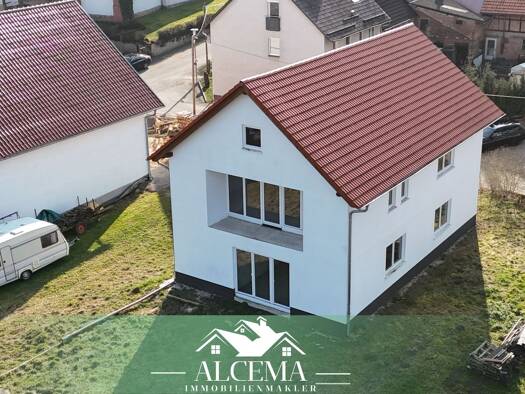 Einfamilienhaus zum Kauf - Erstbezug 185.000 € 5 Zimmer 186 m² 904 m² Grundstück frei ab sofort Ober-Waroldern Twistetal 34477