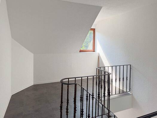 Wohnung zur Miete 840 € 4 Zimmer 110 m² Büppel Varel / Büppel 26316