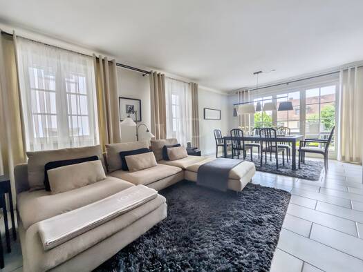 Mehrfamilienhaus zum Kauf 1.245.000 € 9,5 Zimmer 259,6 m² 526 m² Grundstück Fellbach 70734