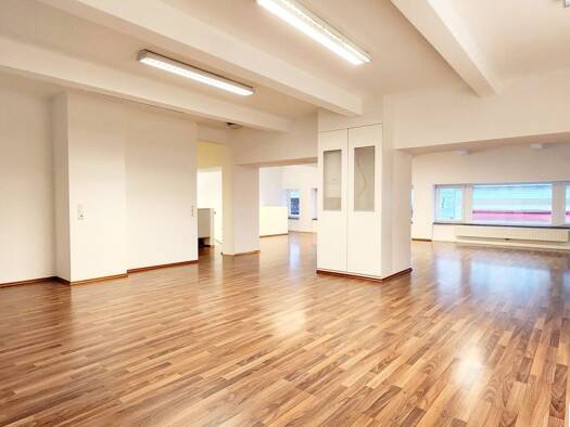 Atelier zur Miete 11,62 € 137,3 m² Bürofläche Stumpergasse Wien 1060