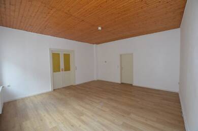 Wohnung zur Miete 560 € 3 Zimmer 92 m² 1. Geschoss Berliner Straße 4 Golßen Golßen 15938