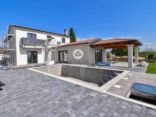 Haus zum Kauf 665.000 € 3 Zimmer 160 m² Kaštelir