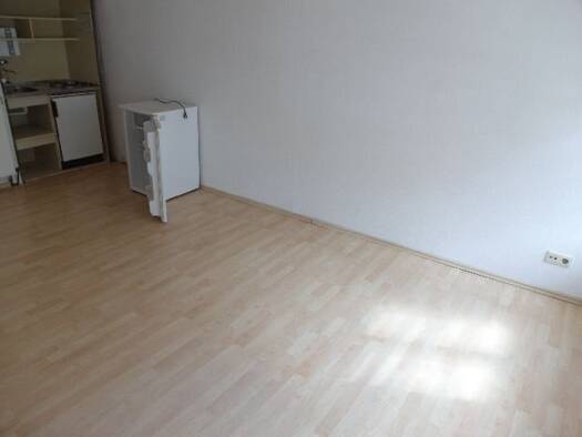 Studio zur Miete 220 € 1 Zimmer 23 m² 1. Geschoss Innenstadt Hameln 31785