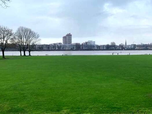 Wohnung zur Miete 700 € 3 Zimmer 91 m² frei ab sofort Alfred-Schütte-Allee 130 Poll Köln 51105