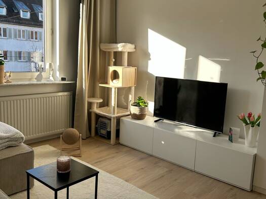 Wohnung zur Miete 590 € 1 Zimmer 13 m² Geschoss 2/3 frei ab sofort Ost Stuttgart 70188