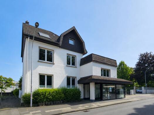 Gewerbeobjekt zum Kauf als Kapitalanlage geeignet 697.000 € 15 Zimmer 381 m² 875 m² Grundstück Oberpleis Königswinter 53639