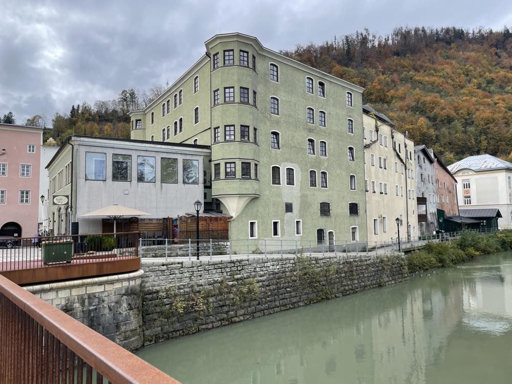 Büro-/Praxisfläche zur Miete 2.040 € 155 m²<br/>Bürofläche Hallein 5400