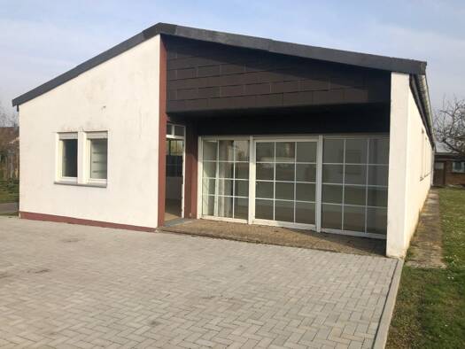 Büro zur Miete provisionsfrei 2.000 € 2 Zimmer 250 m² Bürofläche Berghausen Römerberg 67354