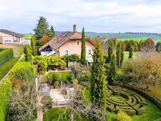 Villa zum Kauf 3.680.224 € 7 Zimmer 370 m² Grancy Grancy 1117