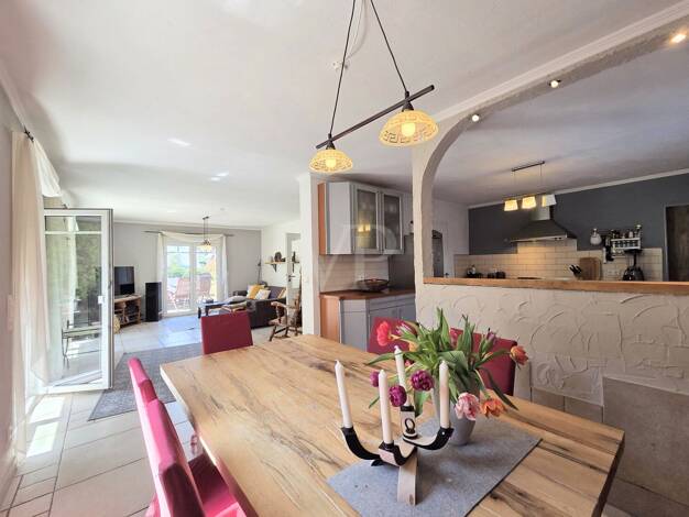 Einfamilienhaus zum Kauf 659.000 € 5 Zimmer 187 m² 508 m² Grundstück Usingen 61250