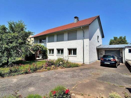 Mehrfamilienhaus zum Kauf 385.000 € 10 Zimmer 200 m² 682 m² Grundstück frei ab sofort Weidensteig 3 Kümmersbruck 92245