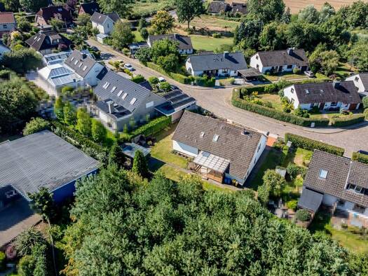 Einfamilienhaus zum Kauf 299.000 € 5 Zimmer 185 m² 678 m² Grundstück frei ab sofort Uetersen 25436