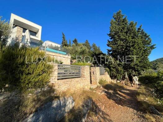 Haus zum Kauf 1.700.000 € 6 Zimmer 270 m² Zaglav Blato