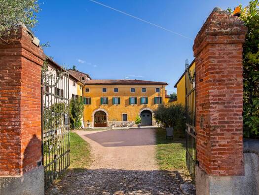 Mehrfamilienhaus zum Kauf 1.100.000 € 11 Zimmer 366 m² Via Case Sparse Vaioi 2 Sant'Ambrogio di Valpolicella 37015