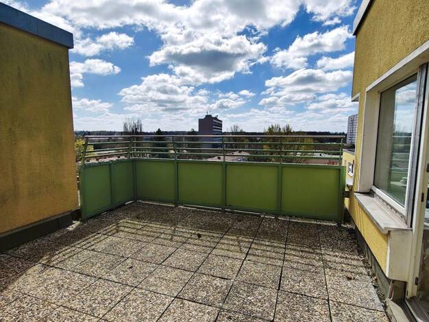 Wohnung zur Miete nur mit Wohnberechtigungsschein 845 € 4 Zimmer 95,6 m² 7. Geschoss frei ab sofort Obstallee 15 Spandau Berlin 13593