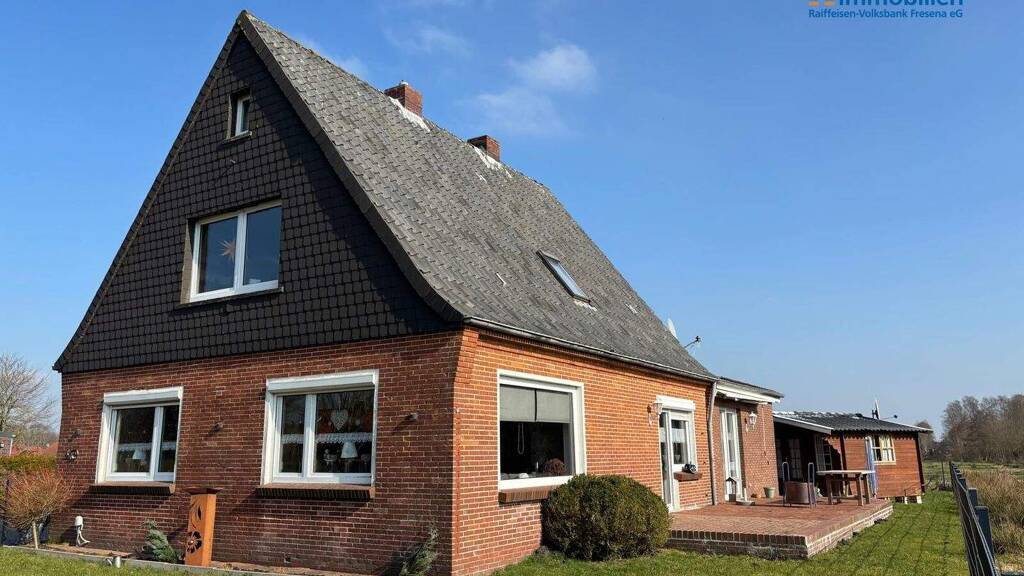 Einfamilienhaus zum Kauf 229.000 € 5 Zimmer 142 m² 1.185 m² Grundstück Leezdorf 26529