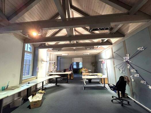 Bürofläche zur Miete 1.500 € 8 Zimmer 265 m² Bürofläche Bindlach 95463