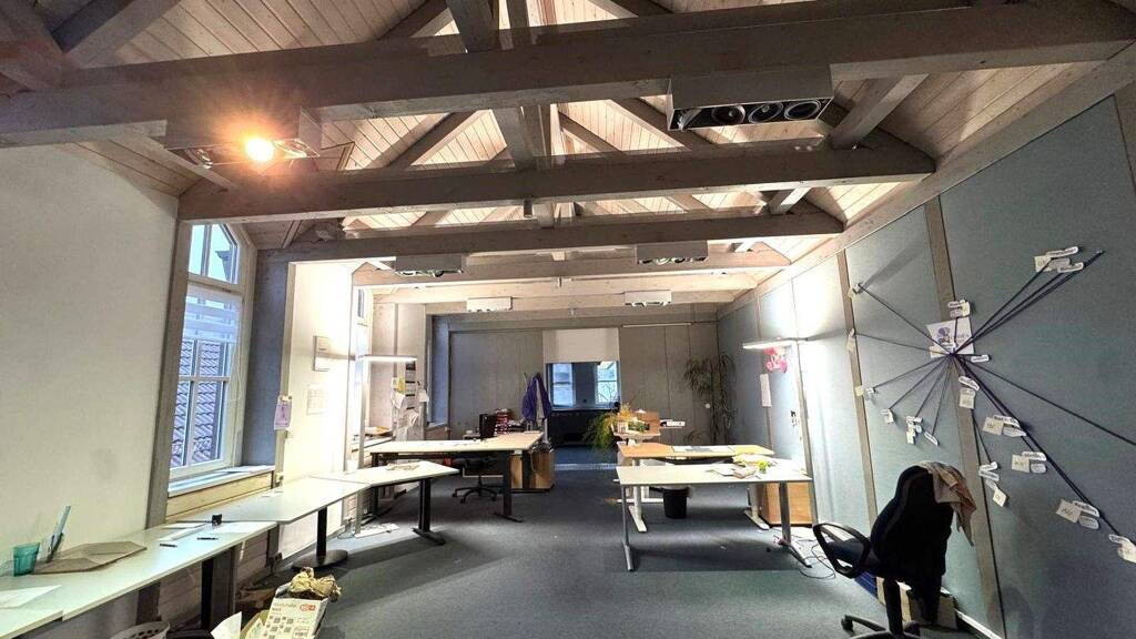 Bürofläche zur Miete 1.500 € 8 Zimmer 265 m² Bürofläche Bindlach 95463