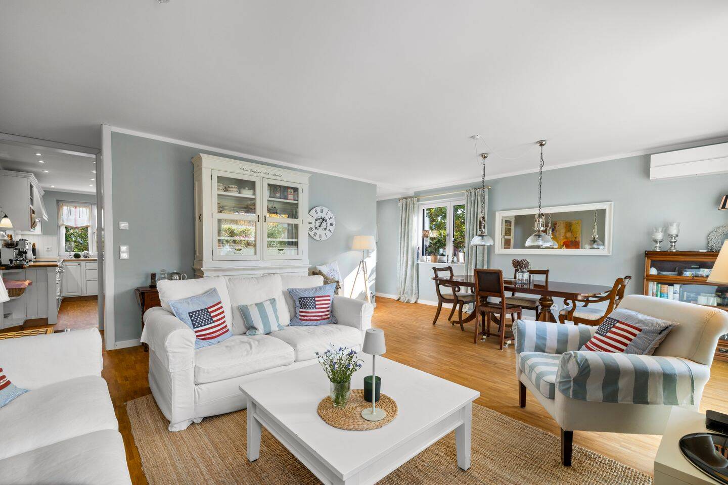 Immobilie in Schondorf am Ammersee - Exclusives Landidyll am Ammersee - mitten im Fünf-Seen-Land! - Bild 2