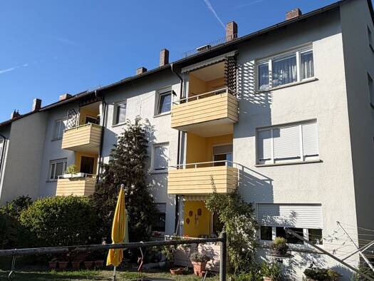 Wohnung zur Miete 860 € 3,5 Zimmer 75 m² Geschoss 1/2 frei ab 30.11.2026 Unterer Beerer 4 Randersacker Randersacker 97236
