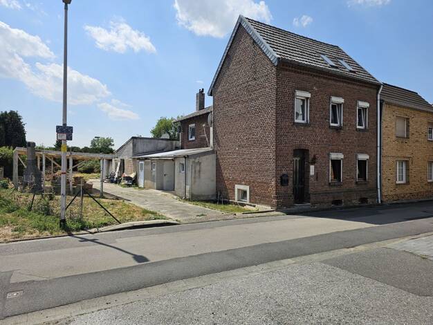 Reihenendhaus zum Kauf 149.000 € 6 Zimmer 145,9 m² 944 m² Grundstück Birgden Gangelt 52538