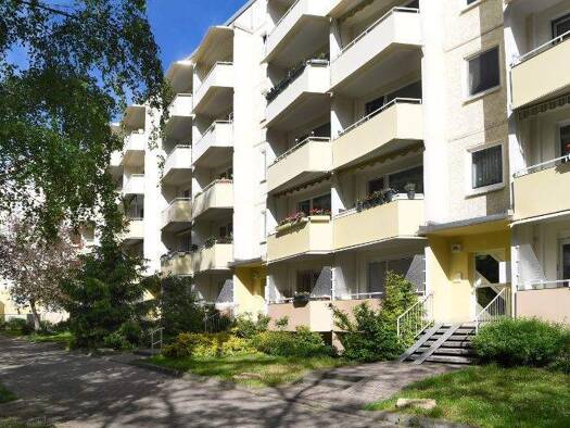 Wohnung zur Miete 420 € 3 Zimmer 60,8 m² 2. Geschoss frei ab 01.03.2026 Berliner Straße 123 Berliner Platz Erfurt 99091