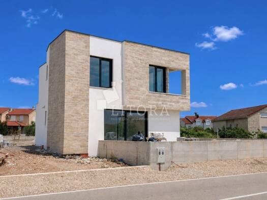 Haus zum Kauf 690.000 € 5 Zimmer 137 m² Srima, Vodice Vodice