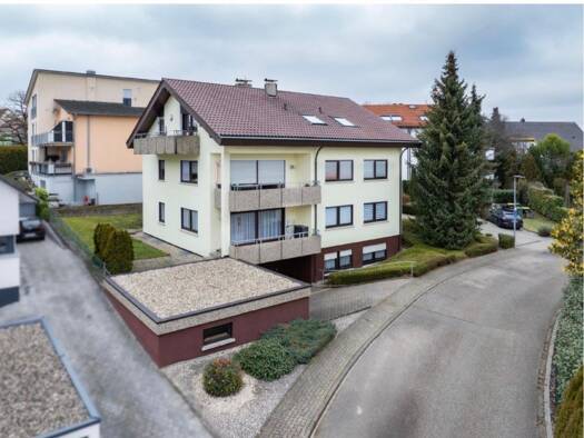 Wohnung zur Miete 1.130 € 3,5 Zimmer 114 m² Geschoss 1/3 frei ab 01.12.2026 Birkenfeld Birkenfeld 75217