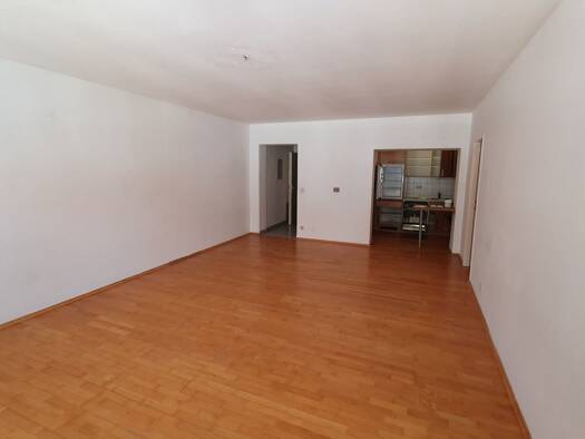 Wohnung zur Miete 432 € 2 Zimmer 2. Geschoss Wiener Neustadt 2700