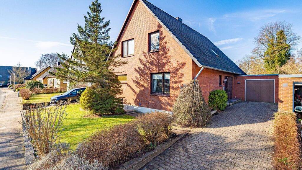 Einfamilienhaus zum Kauf 350.000 € 6 Zimmer 150 m² 646 m² Grundstück Tarup Flensburg 24943