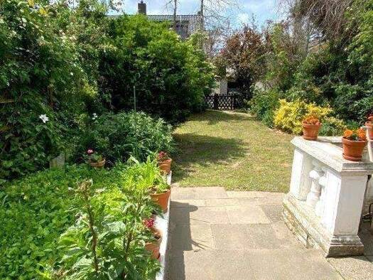 Reihenendhaus zum Kauf 460.000 € 4,5 Zimmer 106 m² 280 m² Grundstück Britz Berlin 12349