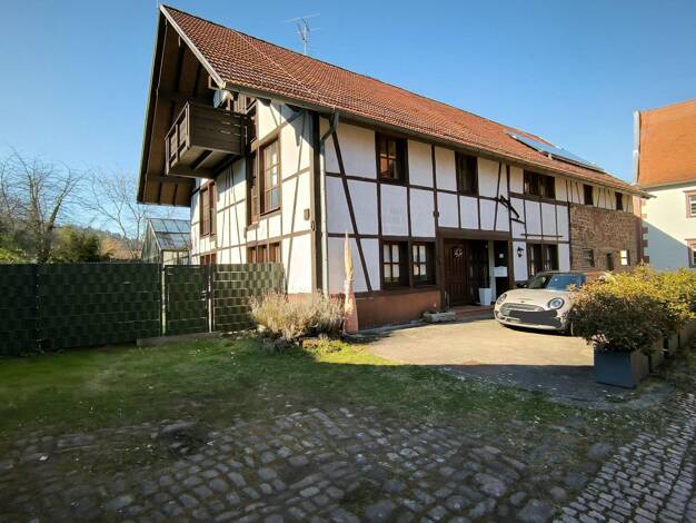 Bauernhaus zum Kauf provisionsfrei 899.000 € 8 Zimmer 300 m² 2.600 m² Grundstück Hainstadt Breuberg 64747