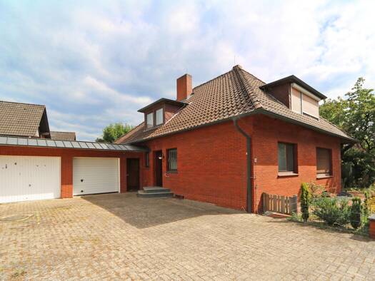 Einfamilienhaus zum Kauf provisionsfrei 299.000 € 8 Zimmer 173,4 m² 455 m² Grundstück Vechta Vechta 49377