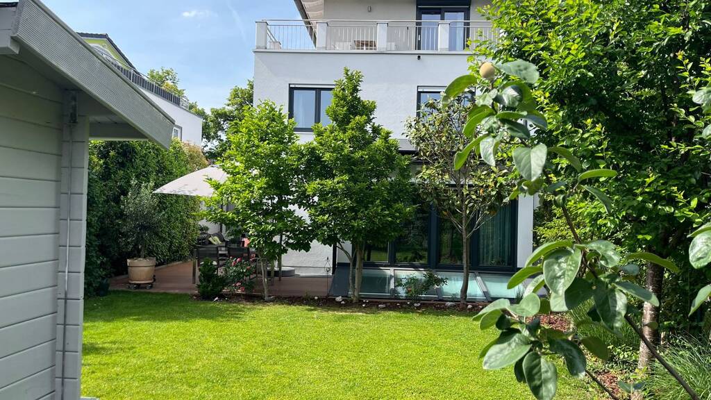 Haus zum Kauf provisionsfrei 2.965.000 € 8 Zimmer 274,5 m² 368 m² Grundstück Pfingstrosenstraße 57a Hadern München 81377