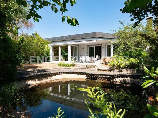 Einfamilienhaus zum Kauf 597.000 € 9 Zimmer 275 m² 593 m² Grundstück Schwebheim 97525