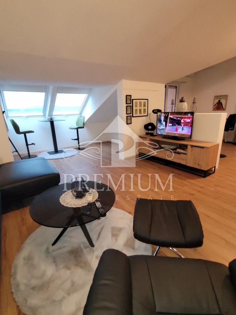 Wohnung zum Kauf 320.000 € 3 Zimmer 93 m²<br/>Wohnfläche Opatija center