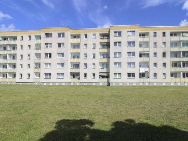 Wohnung zum Kauf 44.000 € 2 Zimmer 47 m² 1. Geschoss Parchim Parchim 19370