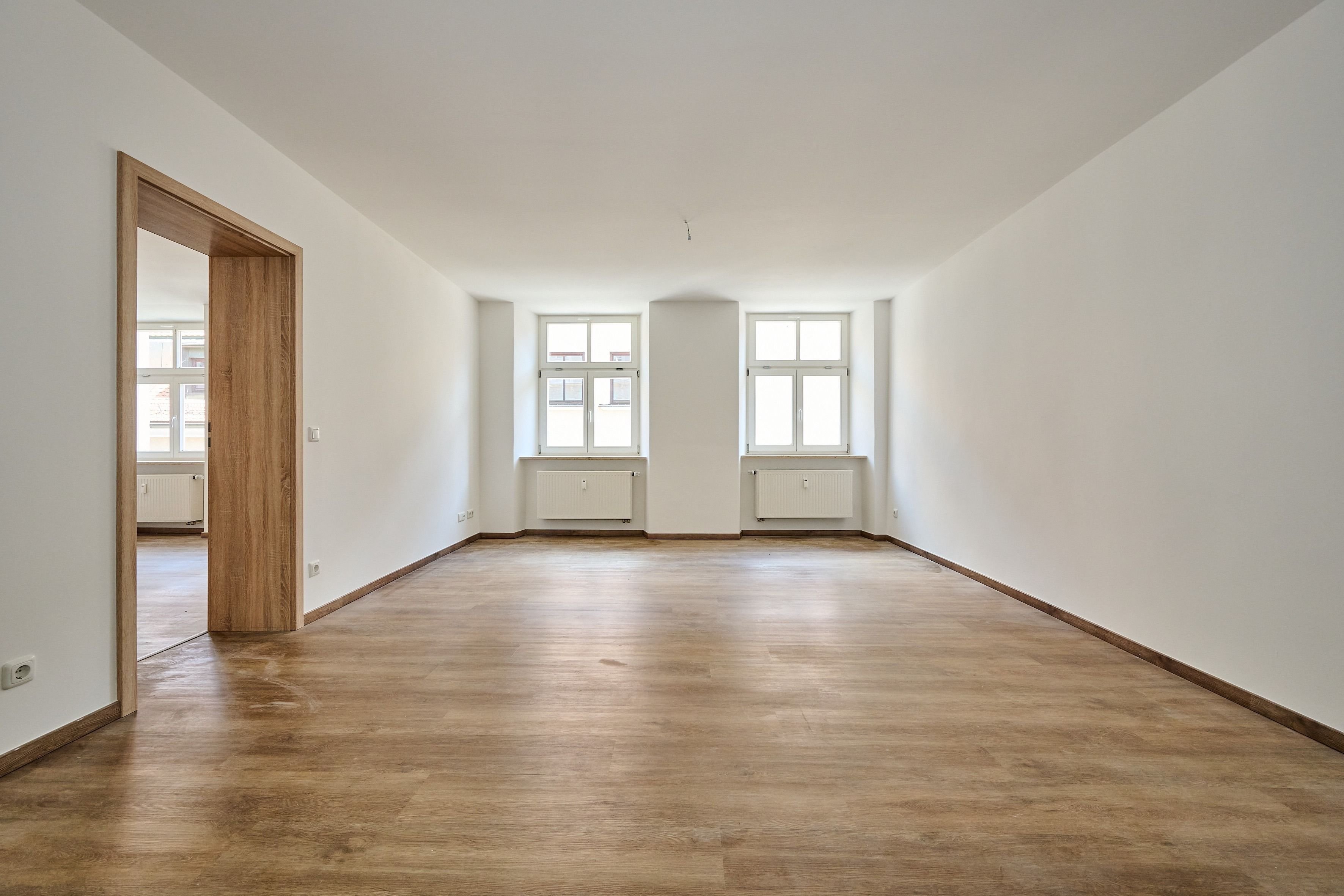 Wohnung zur Miete 990 € 3 Zimmer 96,4 m²<br/>Wohnfläche Planungsbezirk 102 Straubing 94315