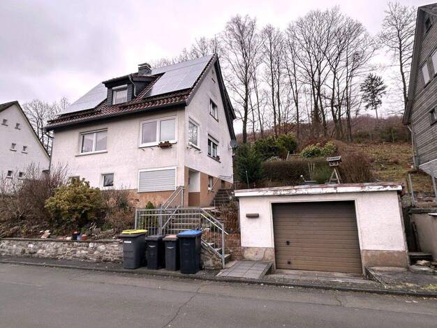 Einfamilienhaus zum Kauf 149.000 € 5 Zimmer 108 m² 626 m² Grundstück Ewersbach Dietzhölztal / Ewersbach 35716