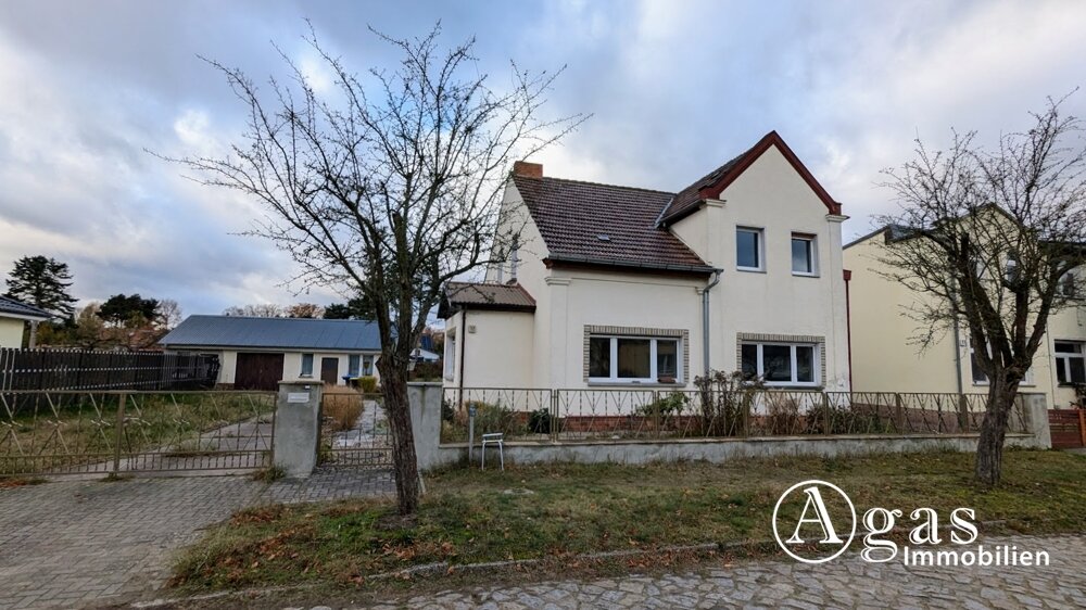 Einfamilienhaus zur Miete 2.000 € 5,5 Zimmer 160 m²<br/>Wohnfläche 1.257 m²<br/>Grundstück Reicheltstraße 12 Sachsenhausen Oranienburg / Sachsenhausen 16515