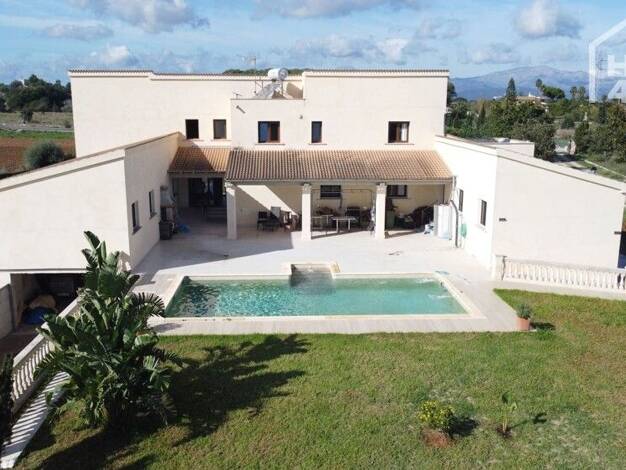Villa zum Kauf provisionsfrei 1.640.000 € 8 Zimmer 382 m² 16.600 m² Grundstück Santa Margalida 07450