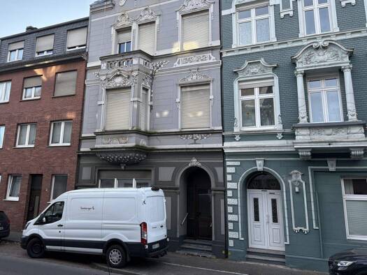 Haus zum Kauf 225.000 € 10 Zimmer 220 m² 185 m² Grundstück Hardterbroich Mönchengladbach 41065