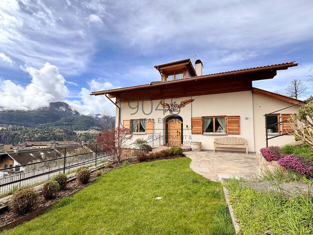 Villa zum Kauf 2.390.000 € 7 Zimmer 487 m² 600 m² Grundstück Cavalese 38033