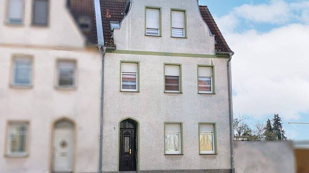 Mehrfamilienhaus zum Kauf 70.000 € 7 Zimmer 115 m² 210 m² Grundstück Aken 06385