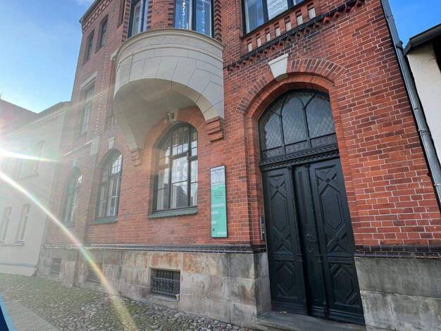 Wohnung zur Miete 620 € 2 Zimmer 75 m² 3. Geschoss Stendal 39576